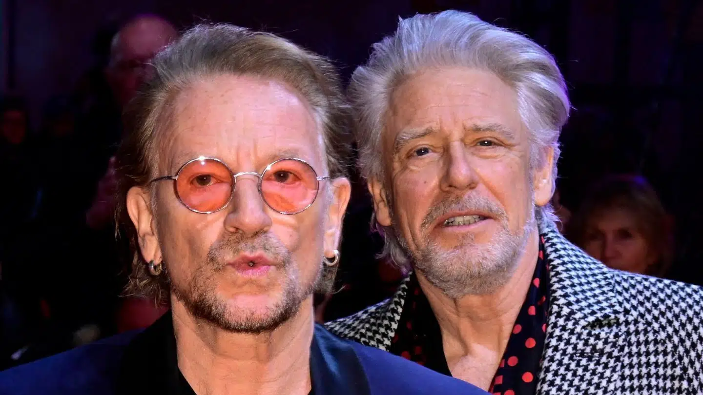 Forsanger Bono og bassist Adam Clayton fra bandet U2.