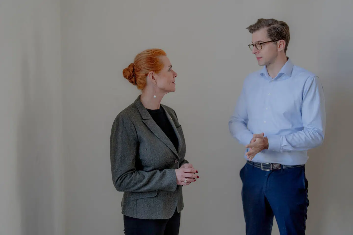 Inger Støjberg (DD) og Alex Vanopslagh (LA) frygter, at de bliver smidt ud af forhandlingerne om Danmarks nye forsvar.