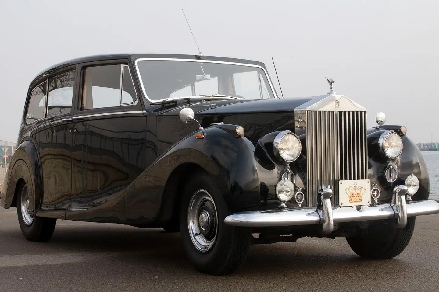 Kongehusets Rolls-Royce Silver Wraith.