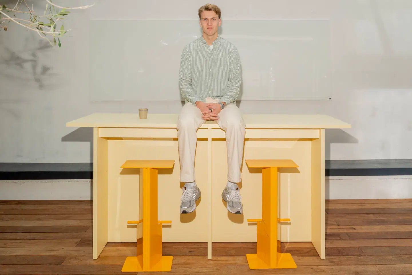 Vi opfordrer virksomheder til ikke blot at betragte de unge som fremtidens ledere, men som nutidens nødvendige medspillere i bestyrelser og ledelsesgrupper, skriver Julius Gabel Nørgaard og Pernille Erichsen.