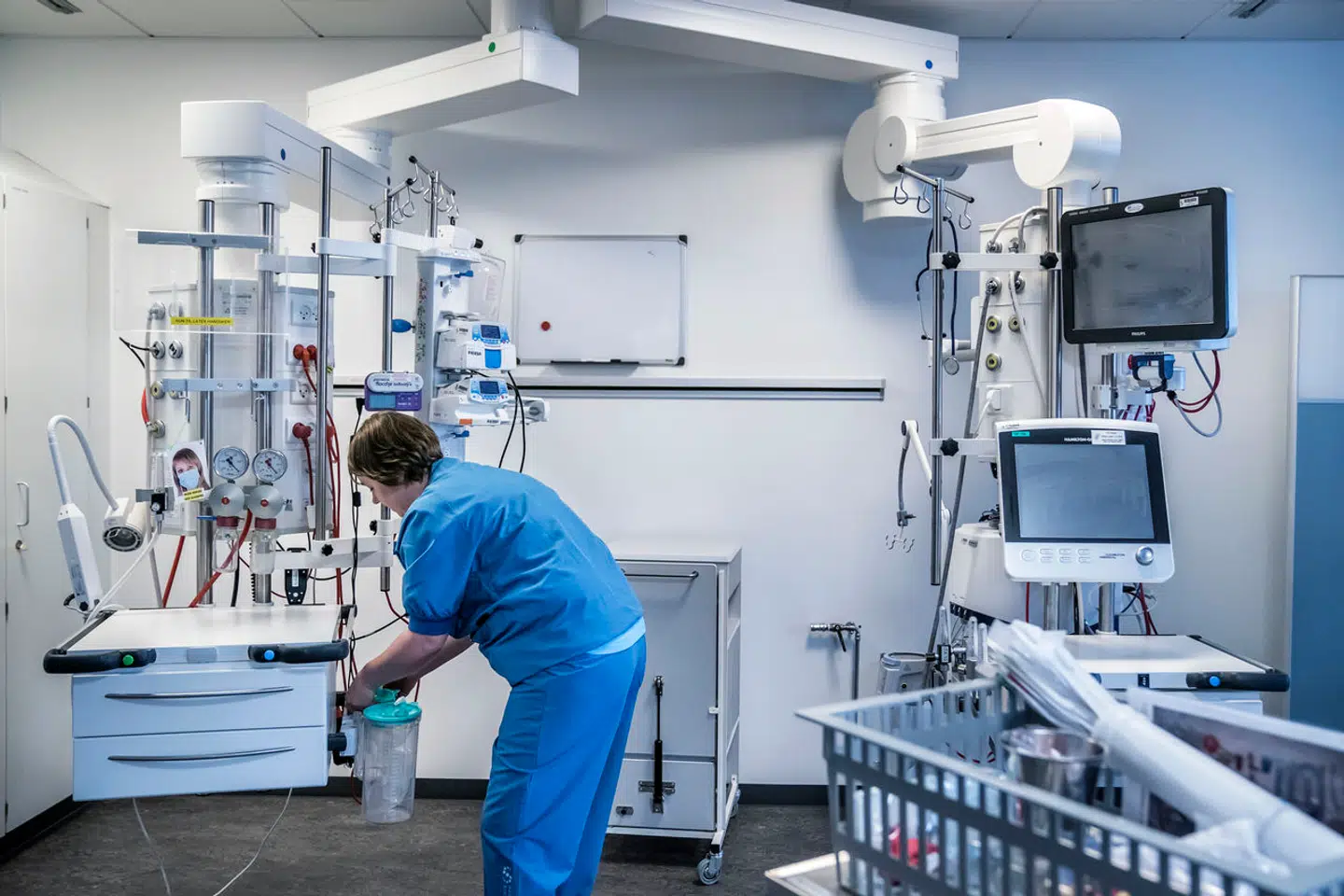 »Blev regionerne afskaffet, ville man også hurtigt finde ud af at have ét fælles it-system på tværs af Danmark, så alle sygehuse kunne snakke sammen,« skriver Helge Adam Møller.