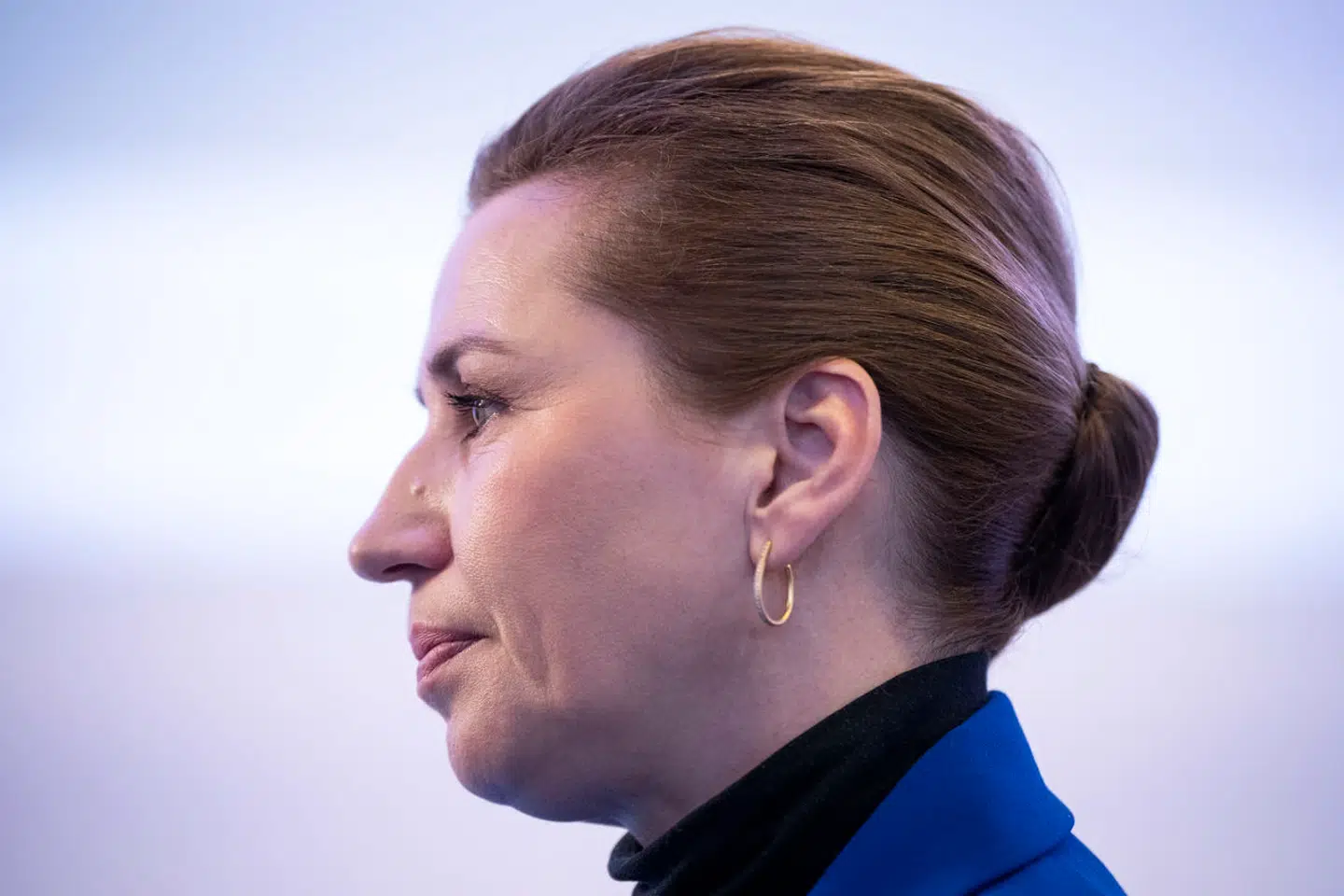 Statsminister Mette Frederiksen har været god til at tale til de socialdemokratiske arbejdervælgere. Nu svigter de hende.