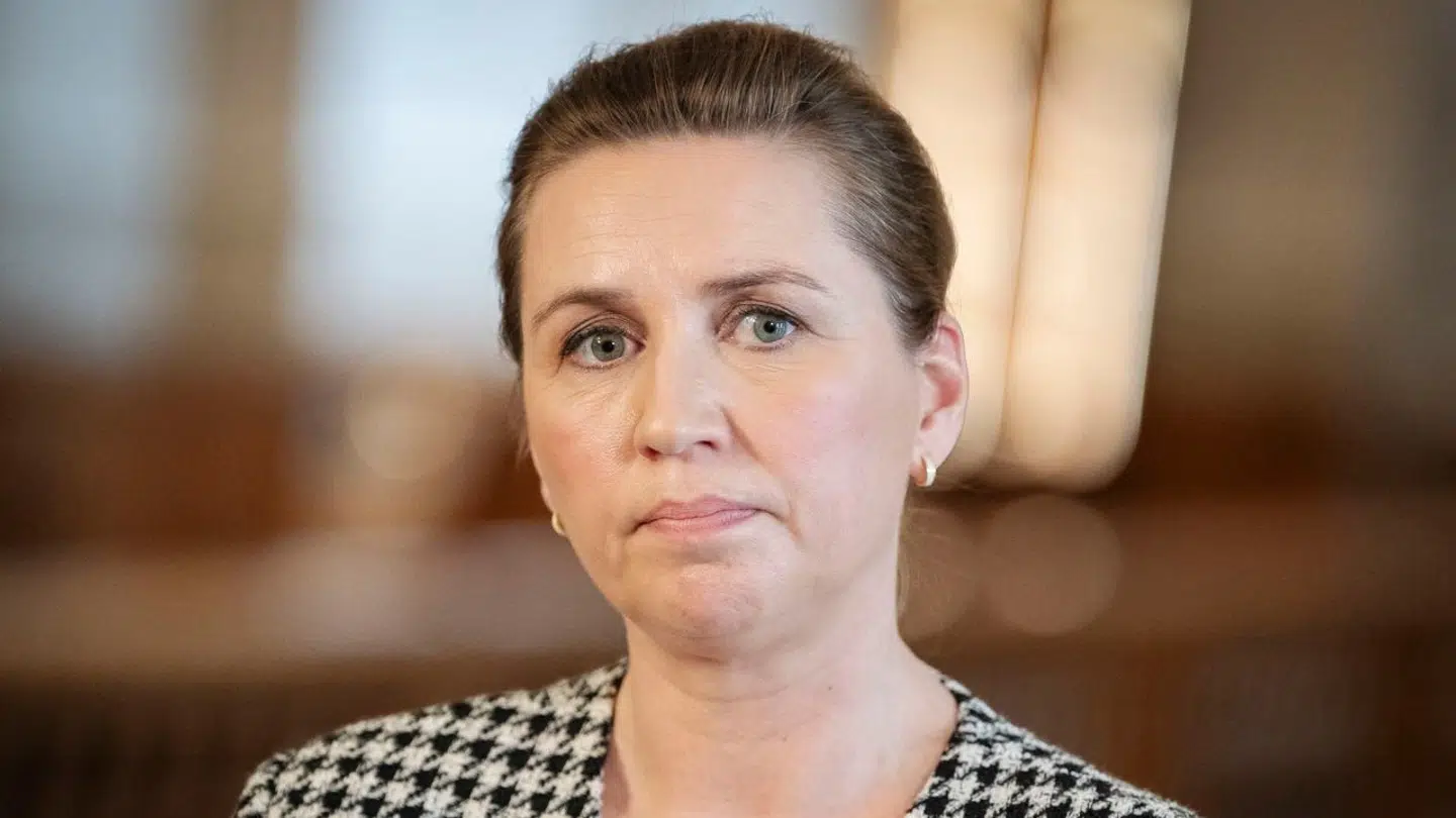 Mette Frederiksen holder sig fra Fælledparken første maj. Og det er der en grund til, siger B.T.s politiske analytiker.