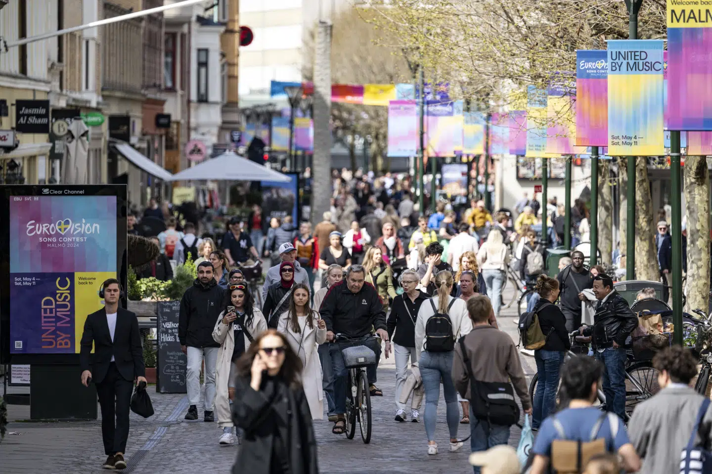 Malmø er pyntet op til Eurovision, som starter i Malmö Arena på tirsdag i næste uge.