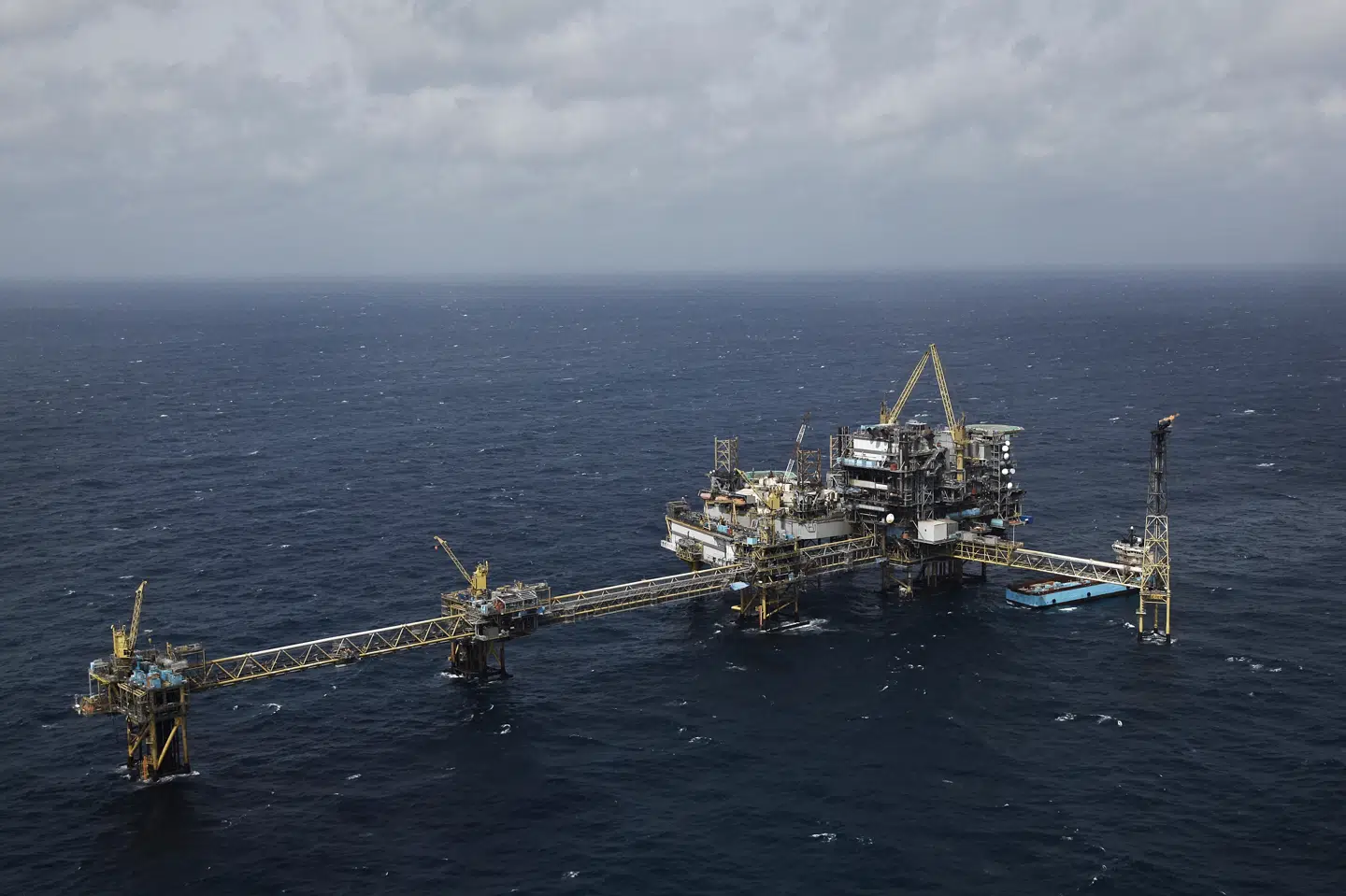 Det nationale kompromis gav tilladelse til at afsøge en "midlertidig" øget gasproduktion, men Klimaministeriet afsøgte olieselskabers mulighed for at maksimere produktionen frem til 2050. (Arkivfoto).