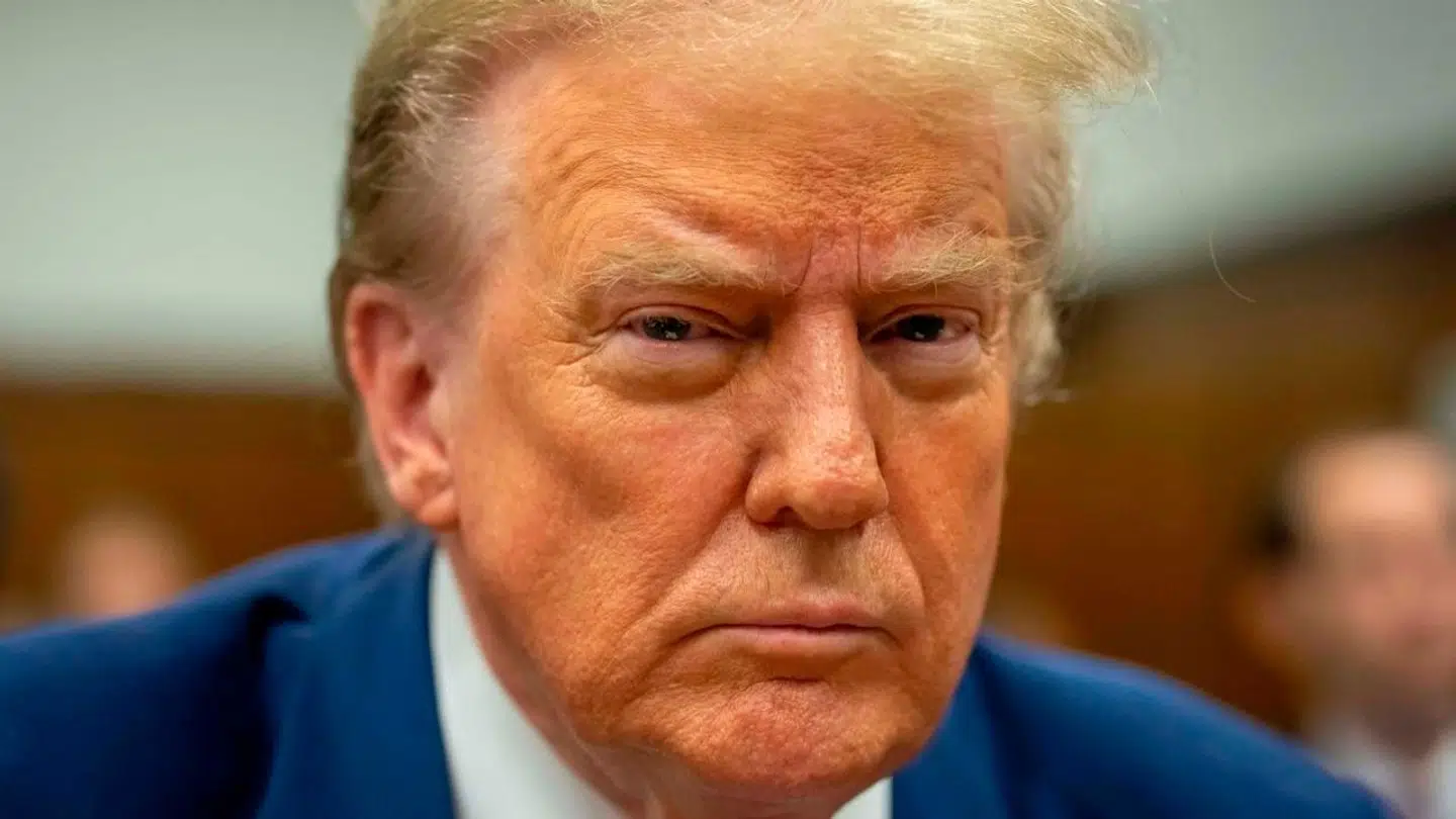 Her ses Donald Trump i retten den 3. maj.