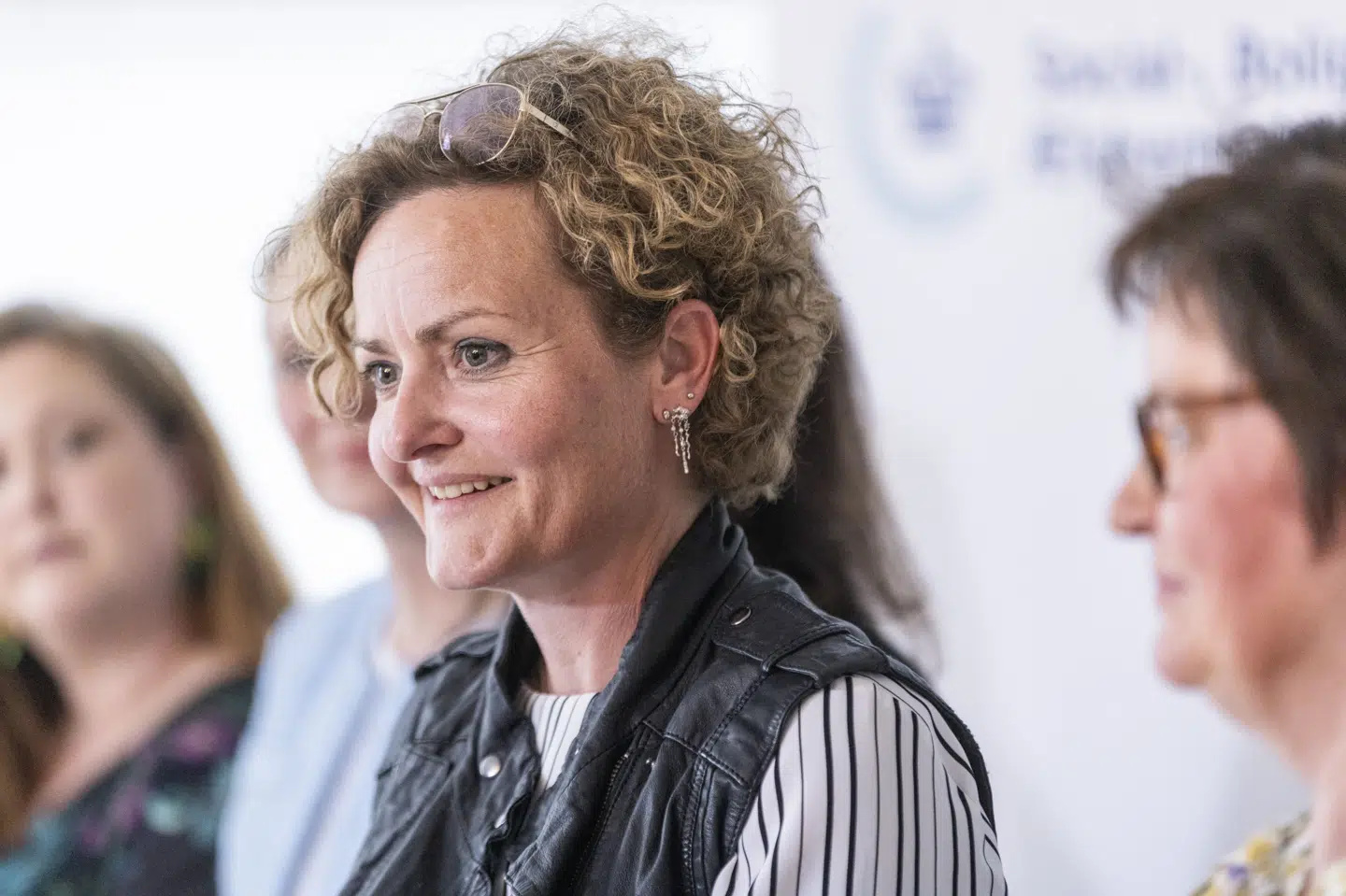 - Det kan for borgeren - vi har at gøre med meget udsatte - være ganske traumatiserende ikke at få det rigtige tilbud første gang, siger social- og boligminister Pernille Rosenkrantz-Theil (S) Her ses hun på et pressemøde om handicapområdet 2. maj 2024. (Arkivfoto).