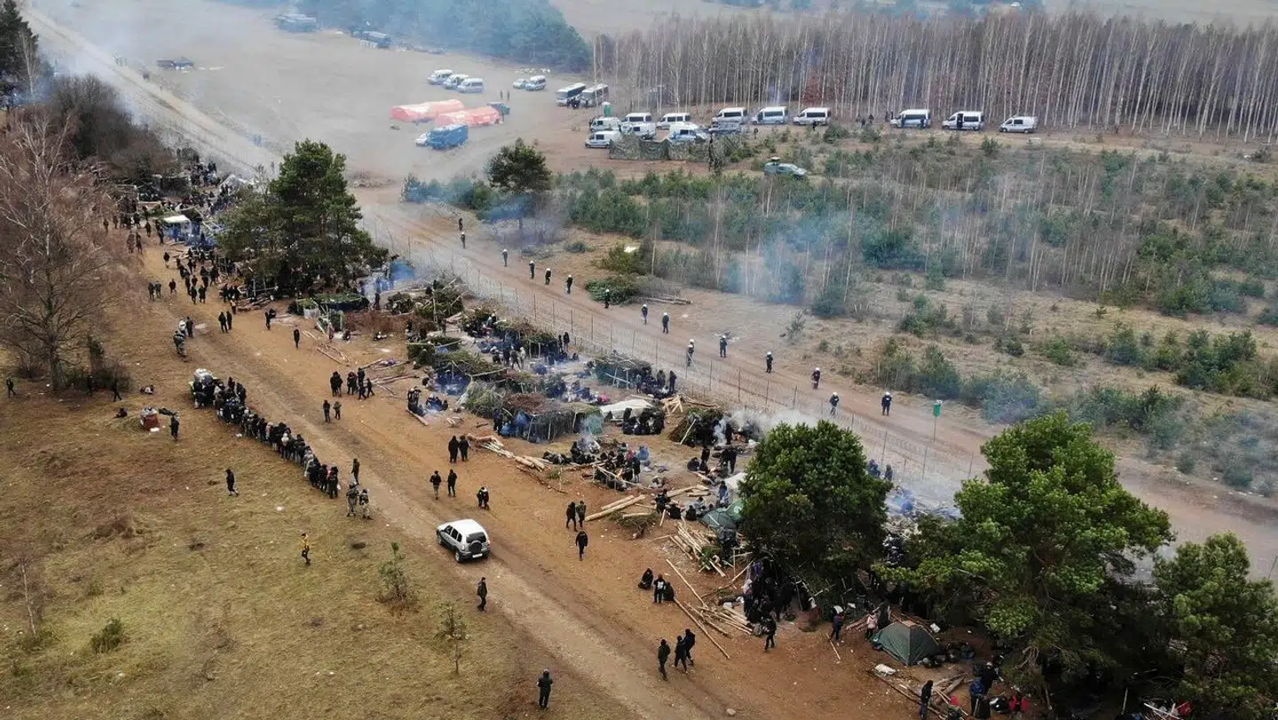 Rusland benytter sig af mange former for hybridangreb. Blandt andet ved at sende migranter mod andre landes grænser. Danmark kan dog blive ramt på helt andre måder.