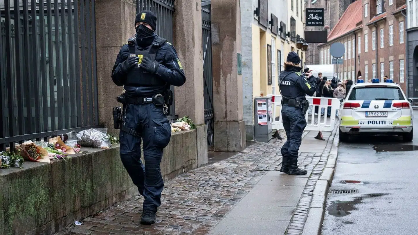 Siden terrorangrebet i København i 2015, der blandt andet kostede en sikkerhedsvagt livet foran Københavns Synagoge i Krystalgade, har den jødiske synagoge været bevogtet af politiet og en overgang også af soldater. Arkivfoto.