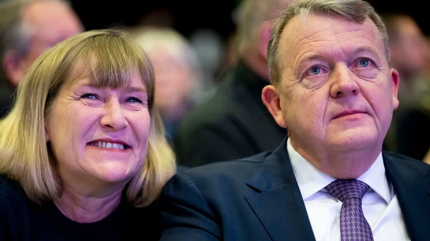 Her ses Lars Løkke Rasmussen og hans hustru Sólrun til Moderaternes landsmøde i 2023.