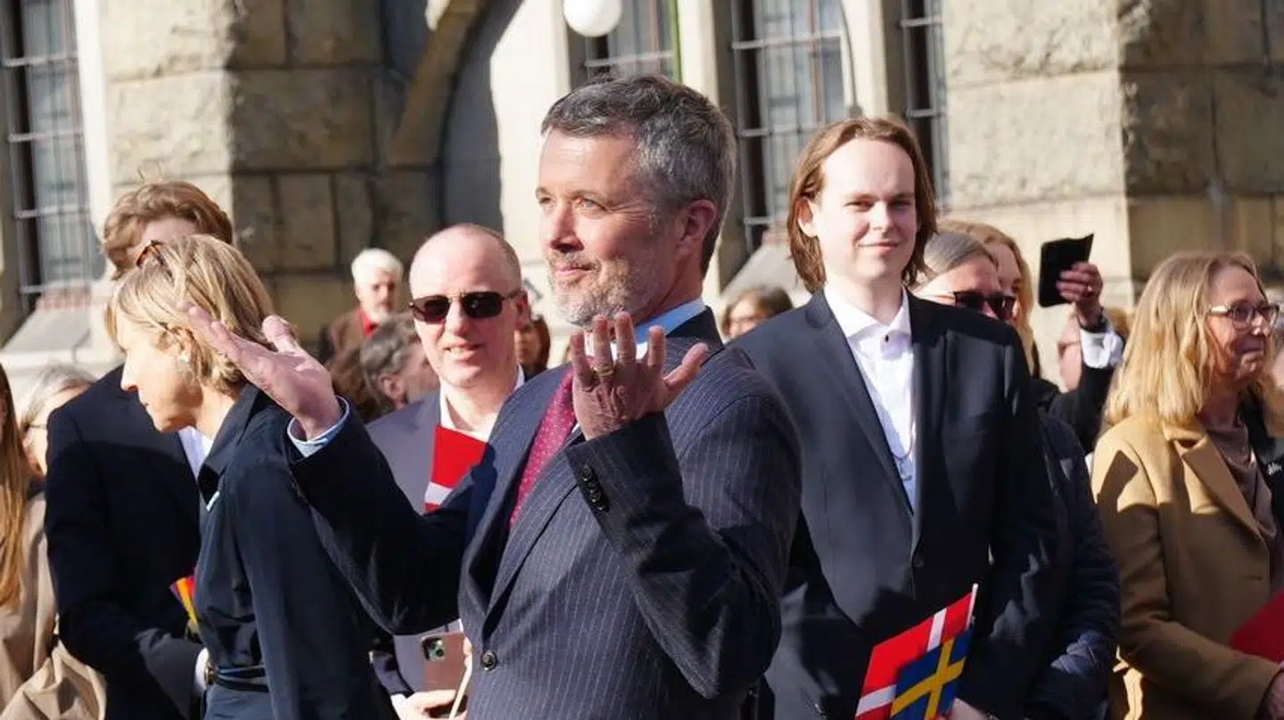 Kong Frederik var på toppen under besøget i Sverige.