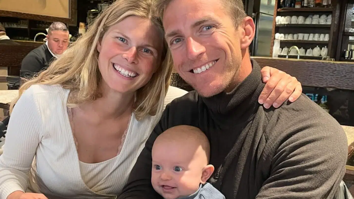 René Holten Poulsen og kæresten Birgitte blev forældre i januar.