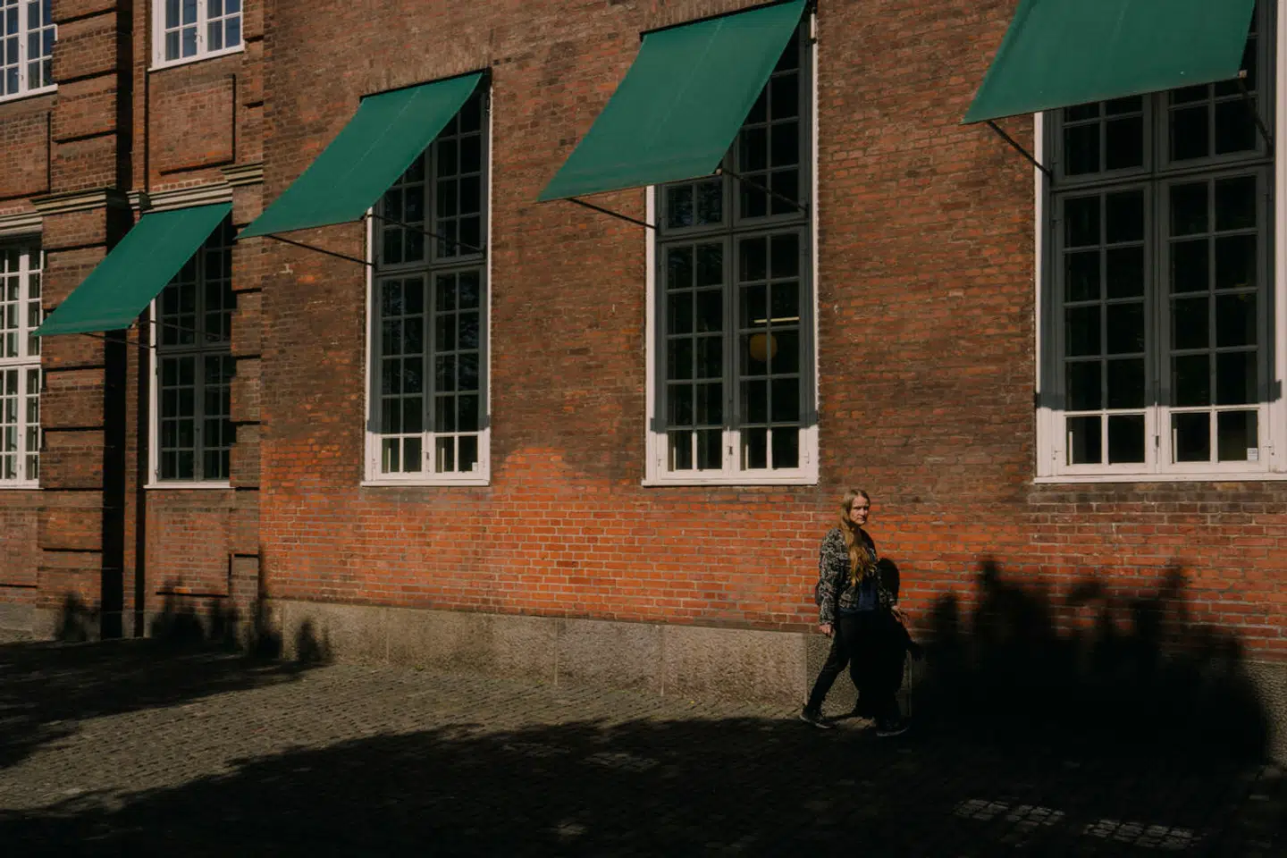 Skolevægring har taget fart det seneste årti og rammer flere og flere børn og familier. Katrine Bonde Nielsens (billedet) familie er en af dem.