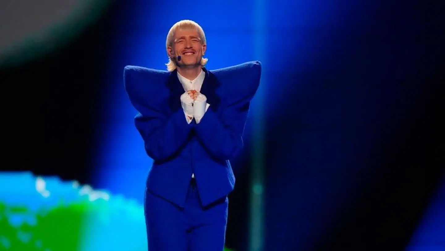 Holland i semifinalen.