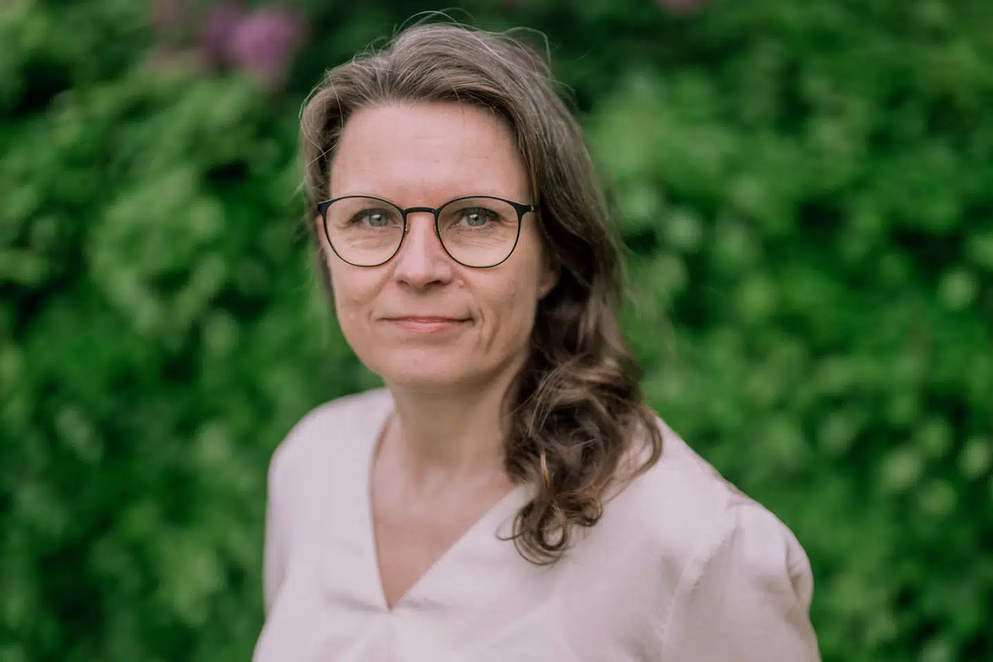 Mette Kiel Smed, der har sin daglige gang på Rigshospitalet, er en af flere jordemødre, som har en række forbehold overfor den nye abortgrænse.