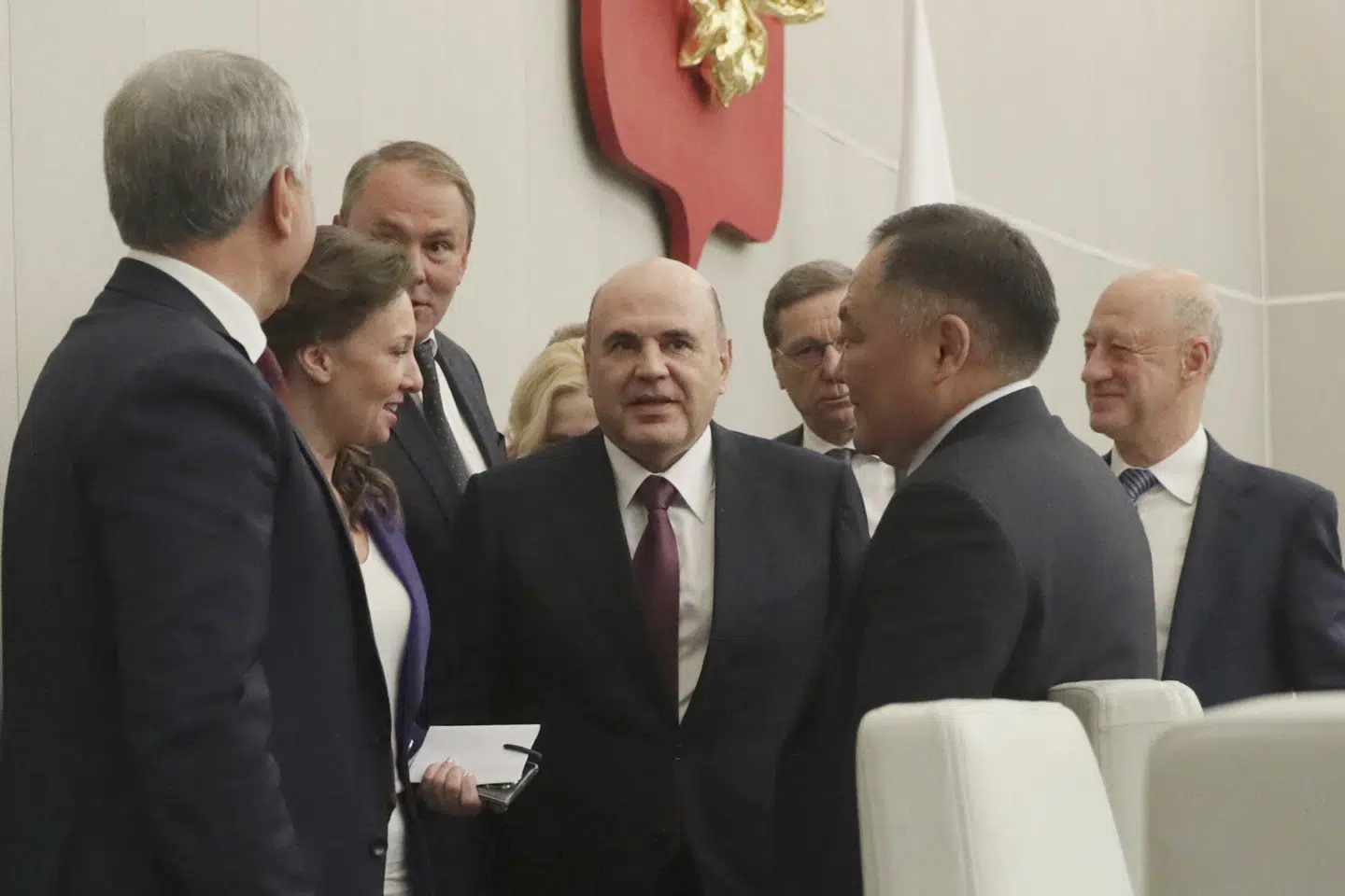 Mikhail Misjustin ses her i Statsdumaen i Moskva fredag, efter han er blevet godkendt til at blive på posten som russisk premierminister.
