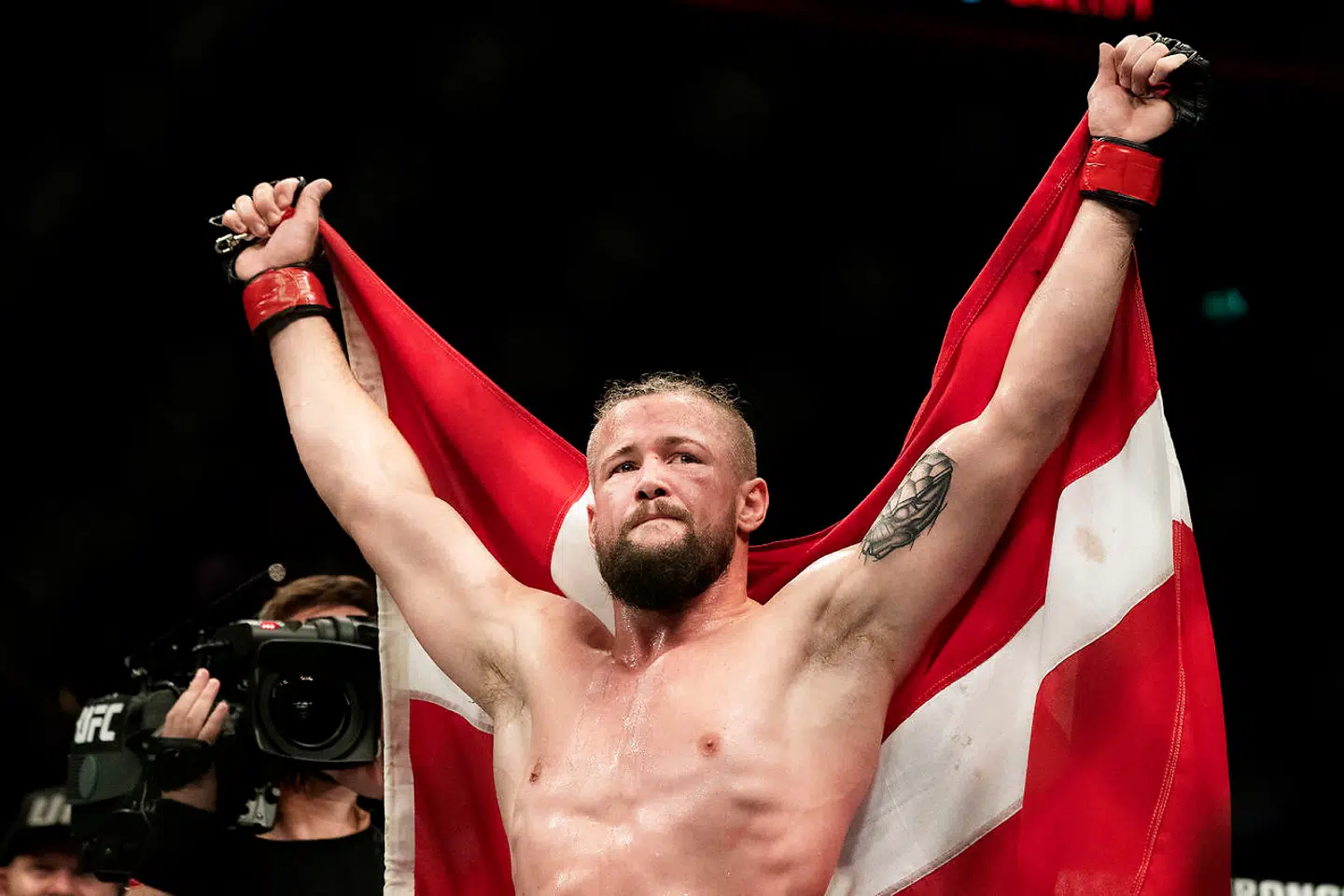 Nicolas Dalby og Alex Oliveira. UFC Fight Night i Royal Arena i København, lørdag den 28. september 2019.. (Foto: Claus Bech/Ritzau Scanpix)