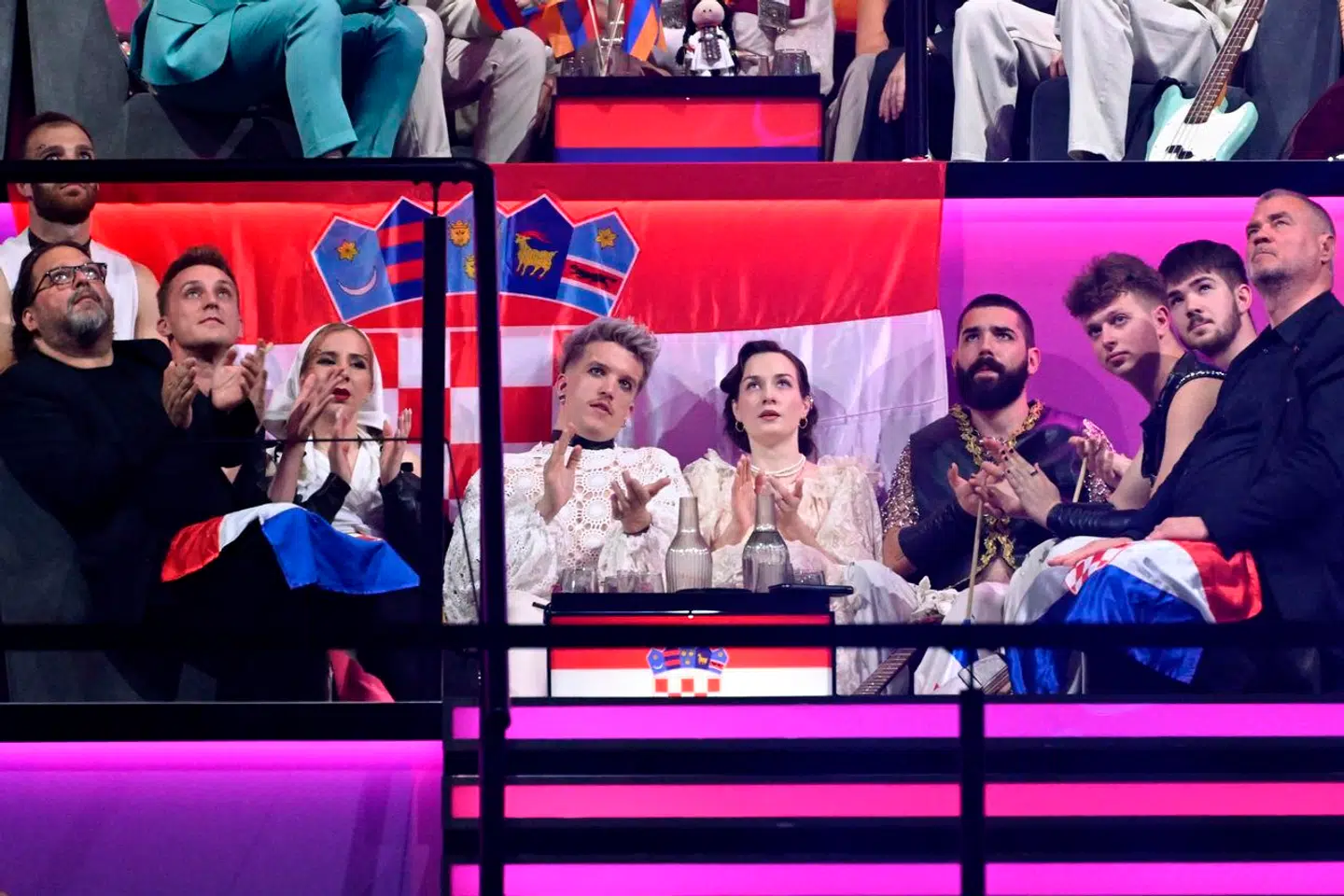 Her ses den kroatiske sanger Baby Lasagna med det borgerlige navn Marko Purisic under finalen.