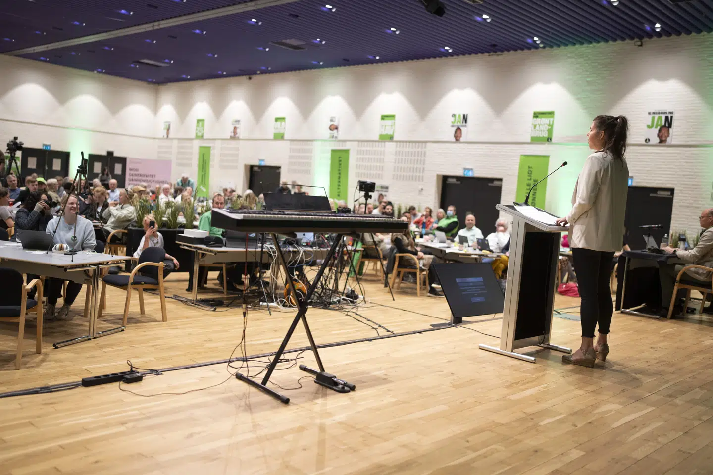 Flere medlemmer af Alternativet har ønsket et regulært forbud mod animalske produkter ved partiets arrangementer. Men det fik ikke det fornødne flertal ved landsmødet søndag.
