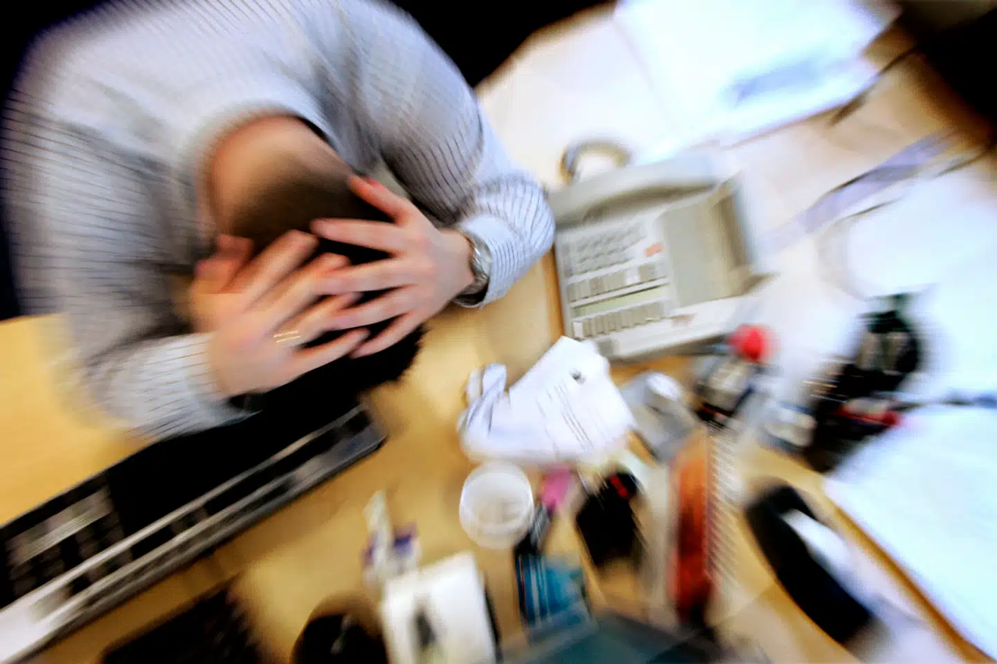 »Det er problematisk, når AE eller NFA påstår, at arbejdsrelateret stress koster samfundet flere milliarder kroner. For virkeligheden er ikke så lige til, at man alene kan forklare stress ud fra arbejdspladsernes arbejdsmiljøindsats,« skriver Christine Sode Haslund.