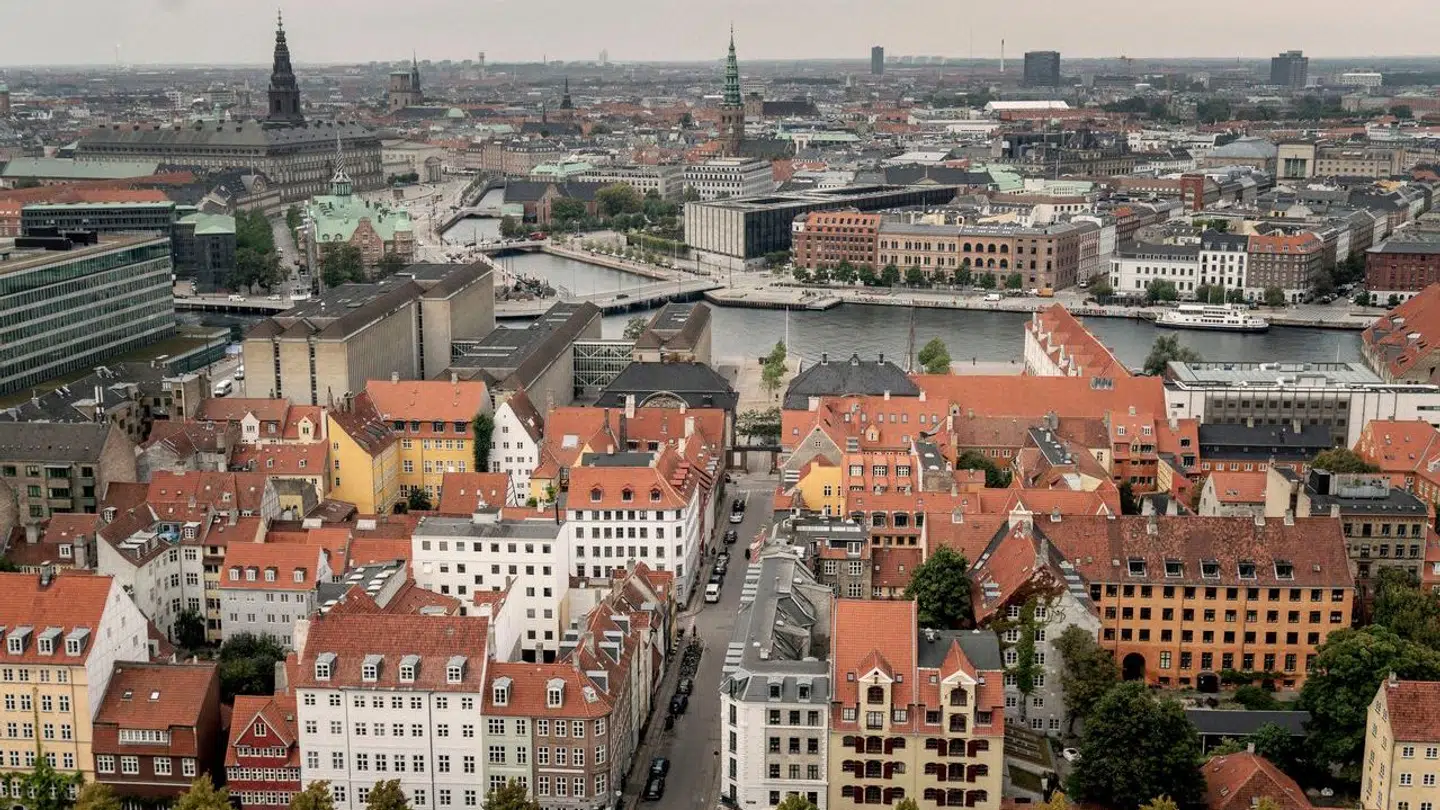 Ejendomsmæglerne i hovedstadsområdet har fået færre varer på hylderne.