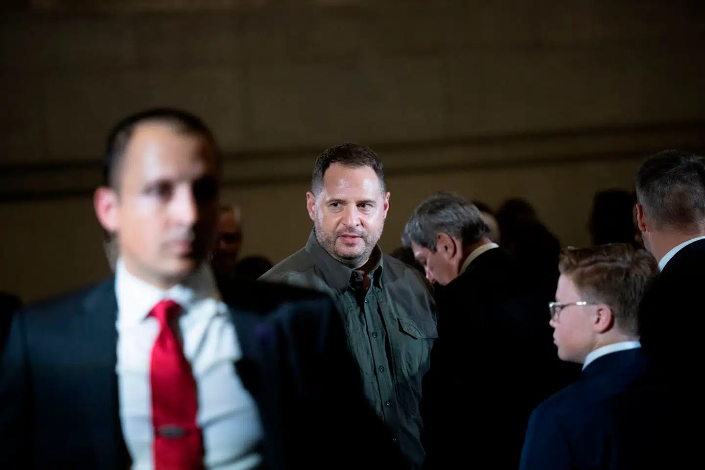 Han har arbejdet sammen med den ukrainske præsident siden 2011. Nu fremlægger den ukrainske stabschef Andrij Jermak en usædvanlig plan, der skal sikre Ukraine sejr.