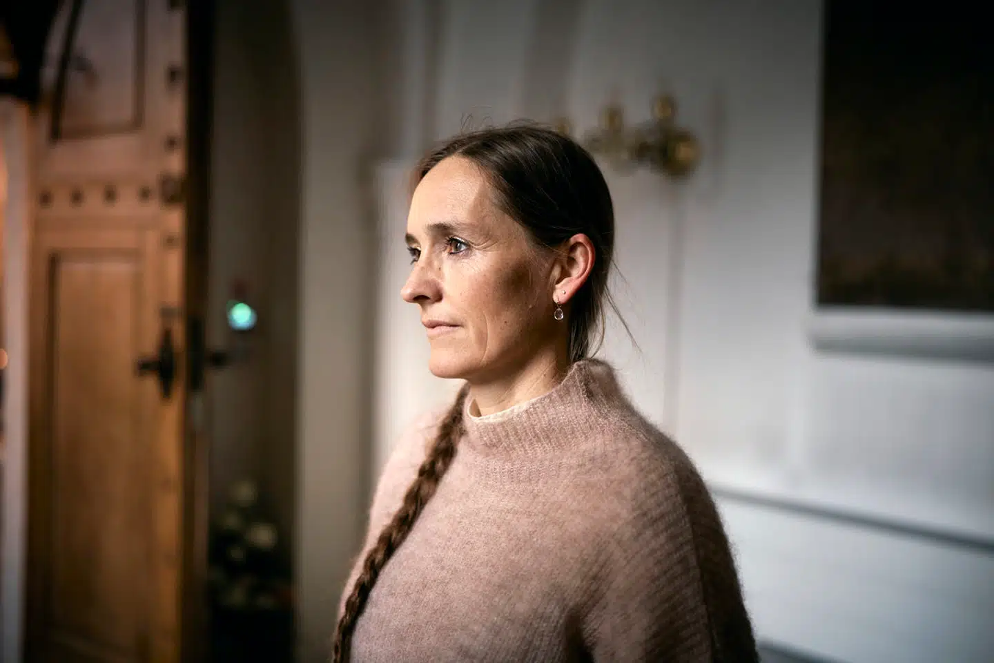 Provsten i Næstved, Anna Kluge, som i 2016 var præst ved Sankt Pauls Kirke i Korsør og som kendte Emilie Meng, mener, at det er forkert, at vi ikke vil høre om de lidelser, som Emilie Meng var igennem.