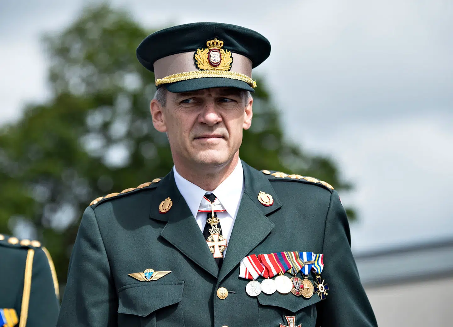 Den tidligere forsvarschef, Peter Bartram, var egentlig kørt i stilling til at tage over efter Jørgen Ejbøl som øverste chef i Jyllands-Posten Holding A/S. Men sådan blev det aldrig.