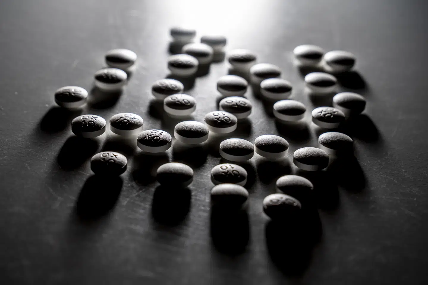 Fem mænd anklages for at have smuglet store mængder ulovlige præparater til Danmark. Det var en tysk tv-dokumentar, der førte politiet på sporet af de formodede smuglere. (Genrefoto).