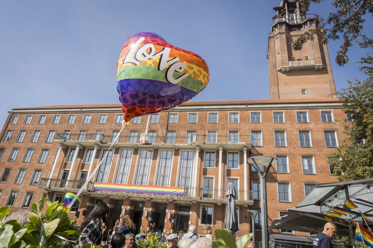 Den ene store sponsor efter den anden sætter samarbejdet med Copenhagen Pride på pause. Bare torsdag har Danske Bank, Rambøll, Boston Consulting Group, Ørsted og Volkswagen trukket sig. (Arkivfoto).