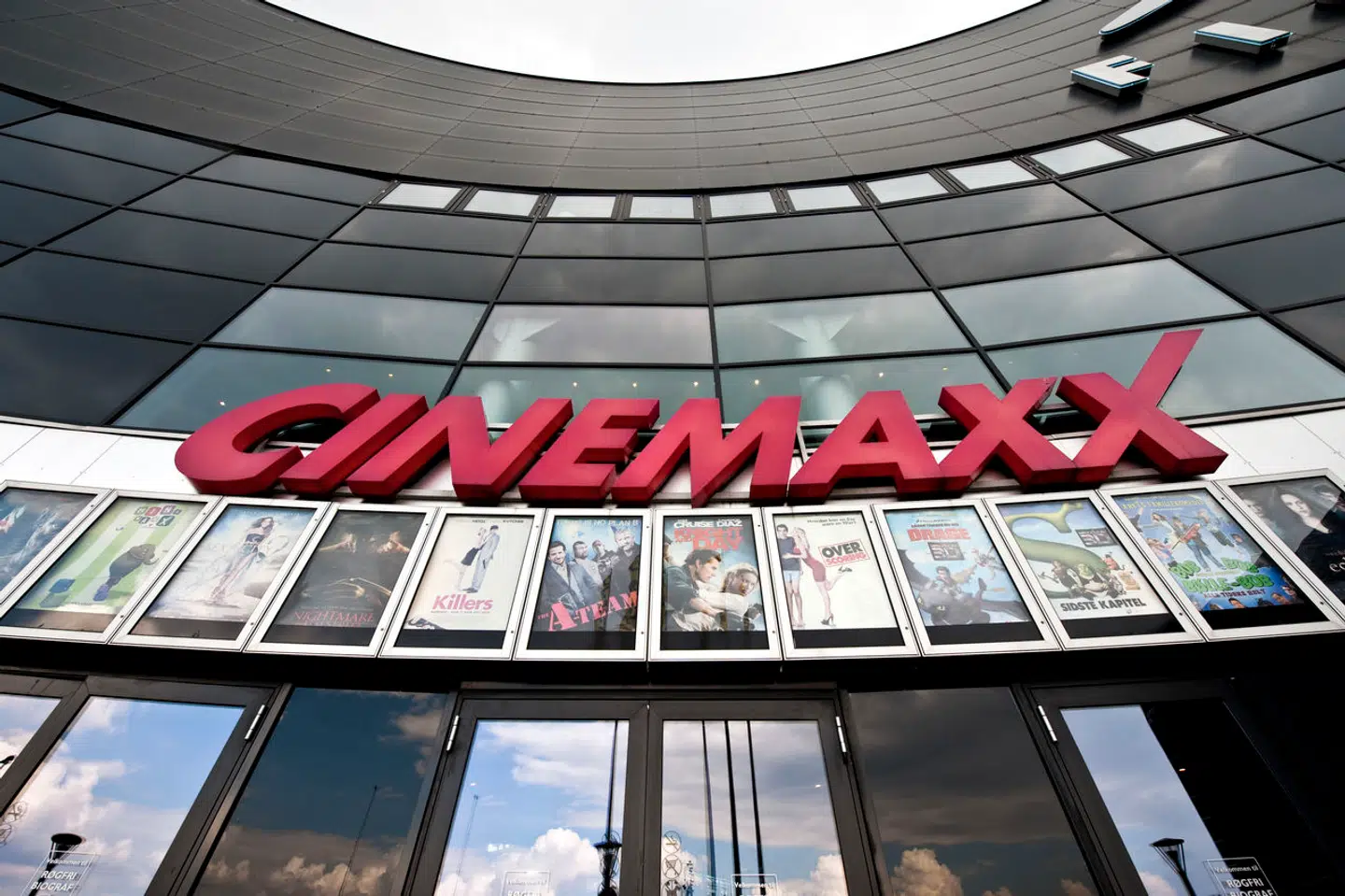 CinemaxX har siden 2012 været en del af den internationale biografkæde Vue, og nu er det planen, at alle deres biografer skal ændre navn til Vue som en del af deres internationale udrulning af brandet.