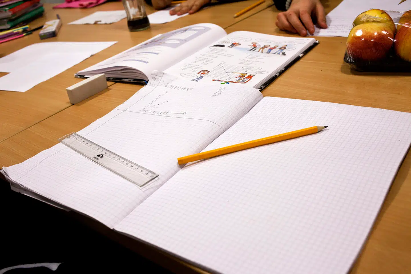 Den nye forskning afslører, at forældre kan være med til at fastholde nogle kønsstereotype fordomme om børns læring.