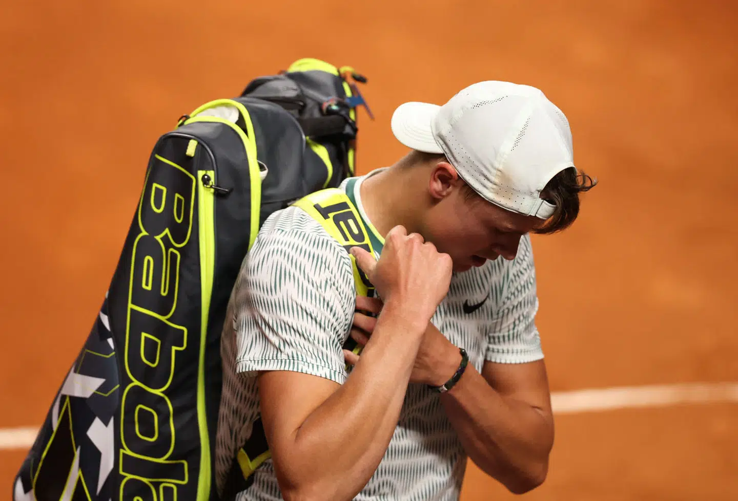 Den 21-årige tenniskomet indgår nyt samarbejde