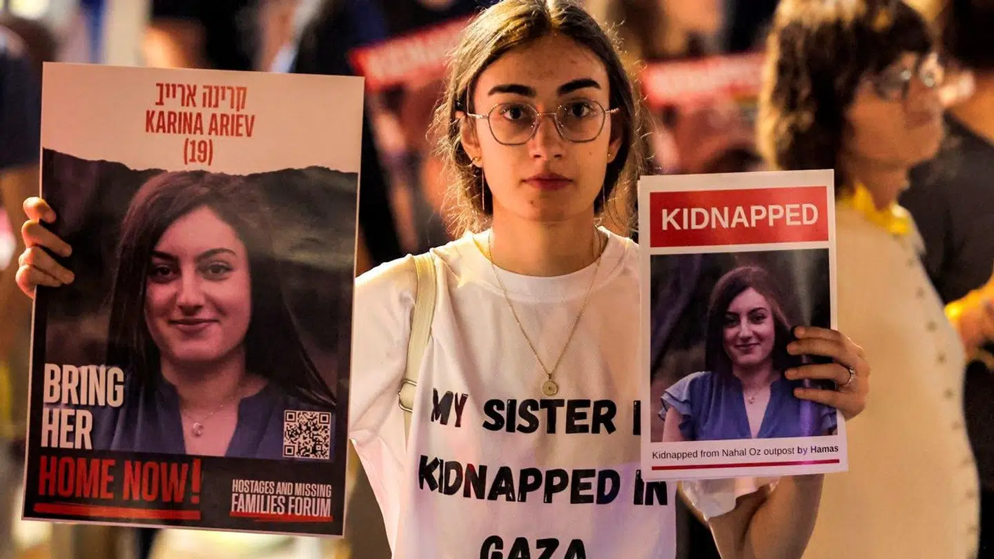 Karina Ariev på 20 år er en af de israelere, der stadig bliver holdt tilbage som gidsler. Hun har været i fangenskab siden 7. oktober, hvor Hamas gik ind over den irsraelske grænse.
