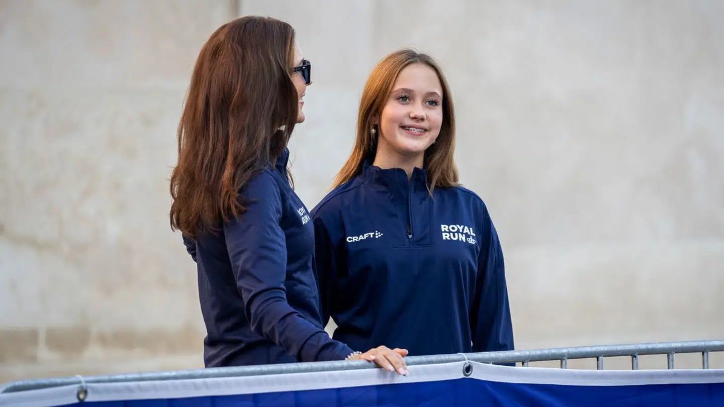 Prinsesse Josephine skal på scenen igen. Her sås hun med sin mor dronning Mary til årets Royal Run.