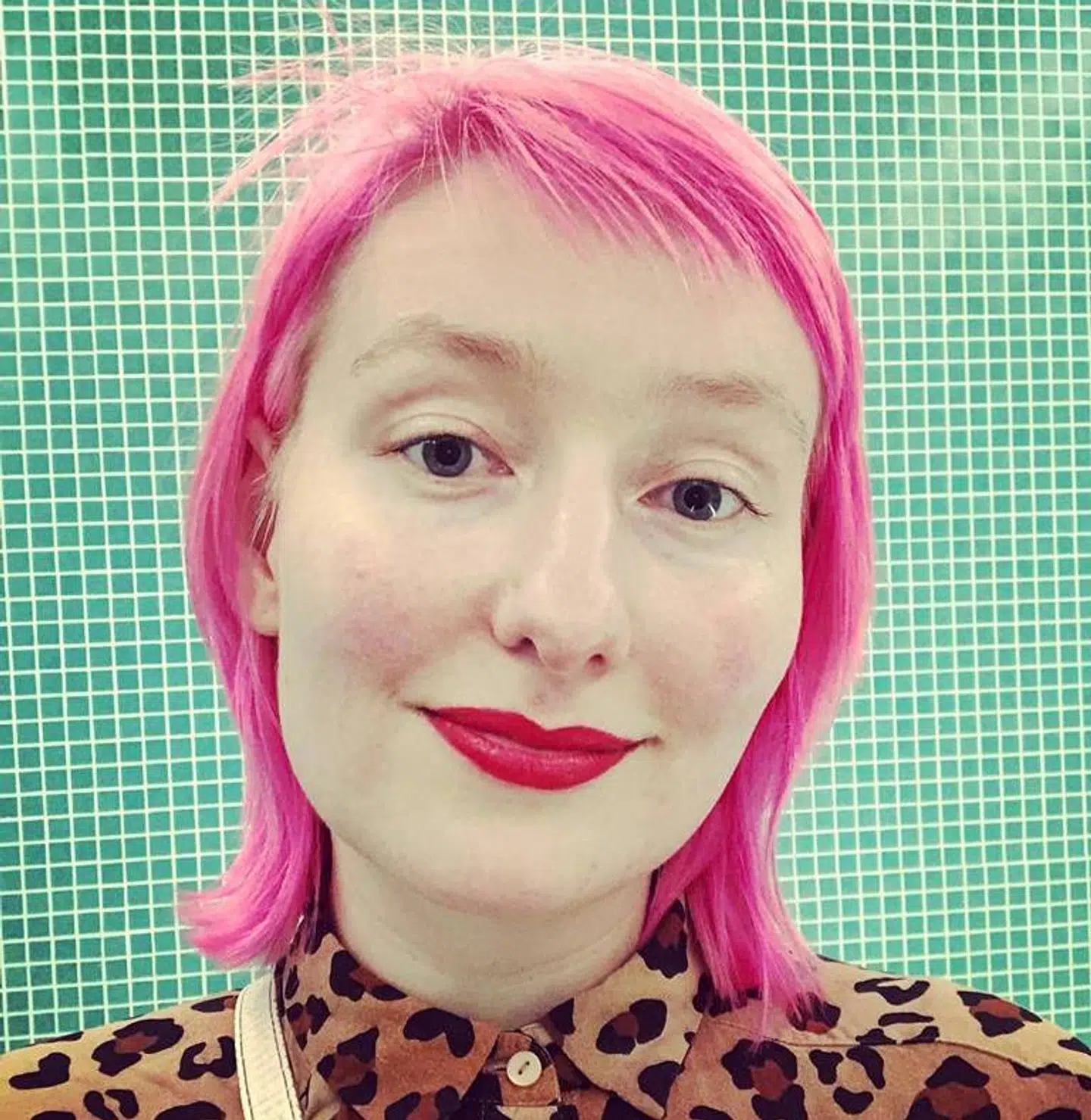 Sofie er en af dem, som har valgt at protestere over Anahita Malakians politiske virke ved at give restauranten, hvor hun arbejder, en dårlig anmeldelse.