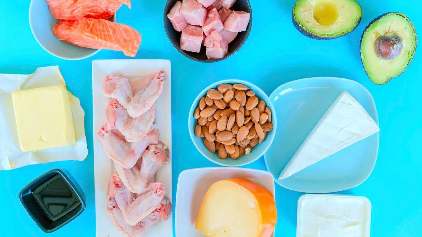 Ketose eller den ketogene diæt bliver ofte bare omtalt som 'keto' og dækker over, at man skærer voldsomt ned for indtaget af kulhydrater.