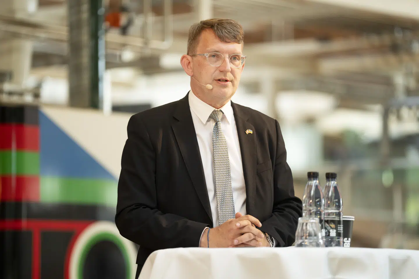 Troels Lund Poulsen (V) er klar til at sænke skatten for en del af det opjusterede råderum.