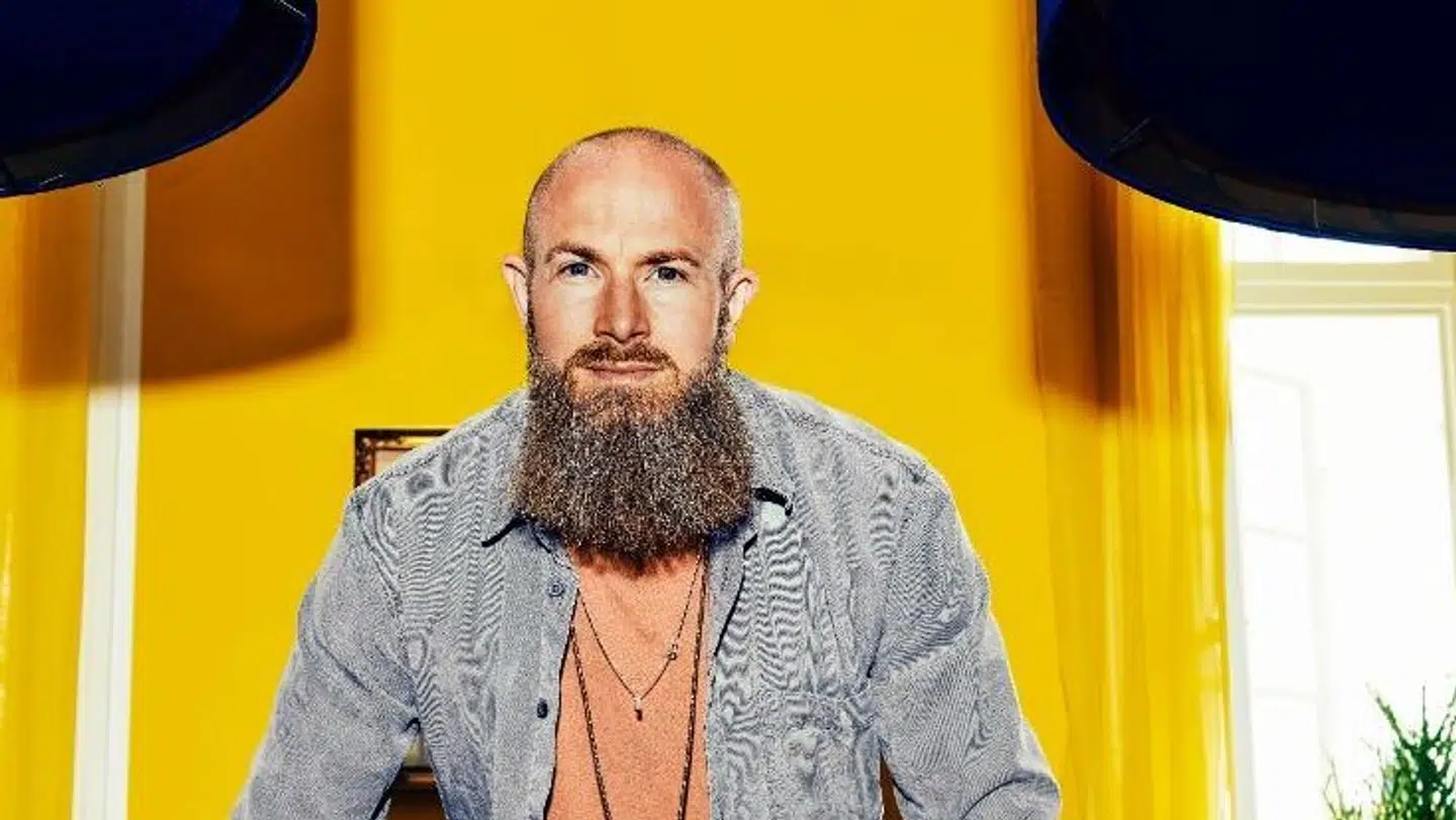 Werner Valeur har ikke nogen kvaler ved at indgå samarbejde med udskældt aktør.