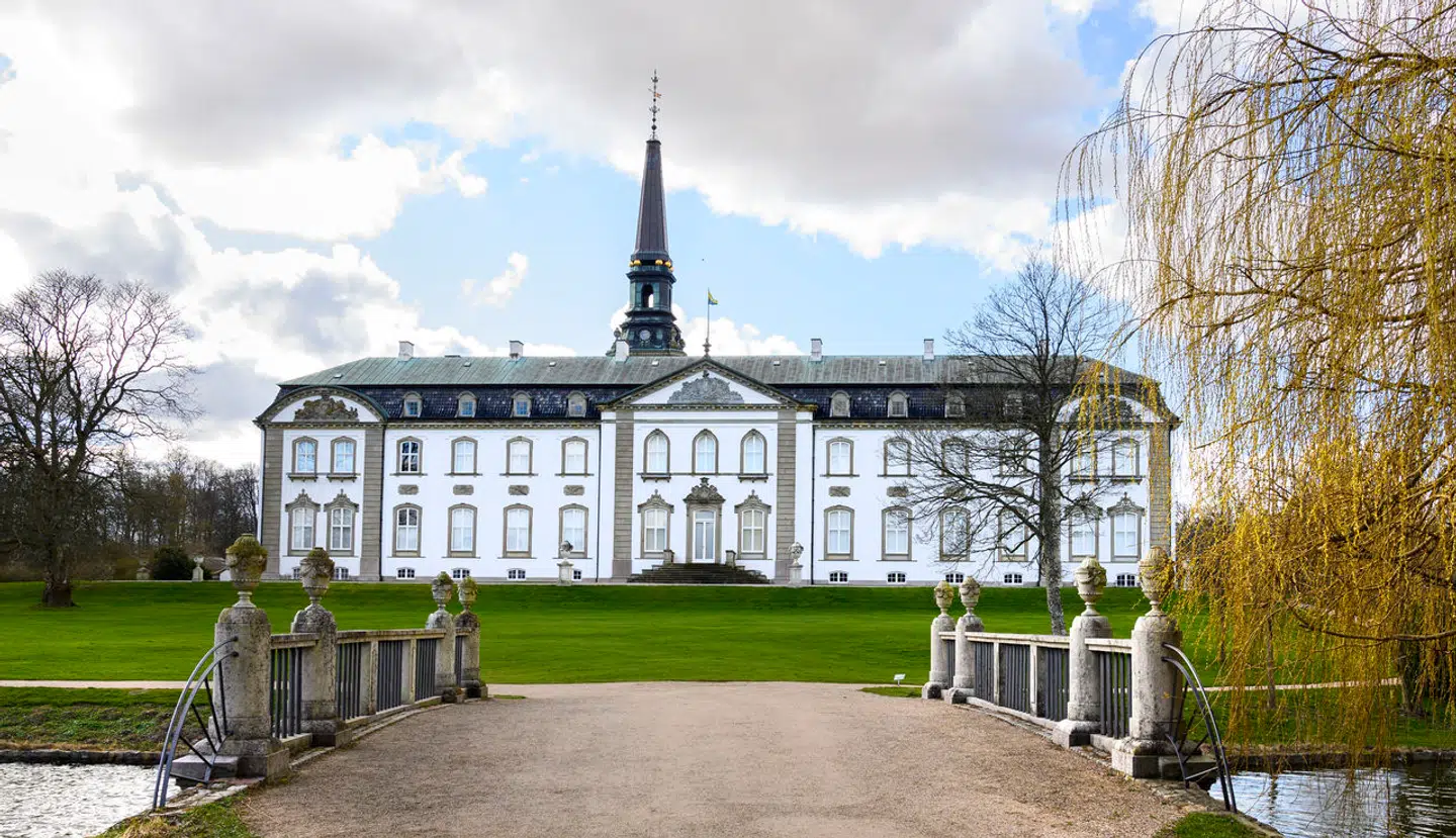 Bregentved Gods er ifølge DR den andenstørste modtager af EU-støtte herhjemme med 6,6 millioner kroner i landbrugsstøtte i 2022.