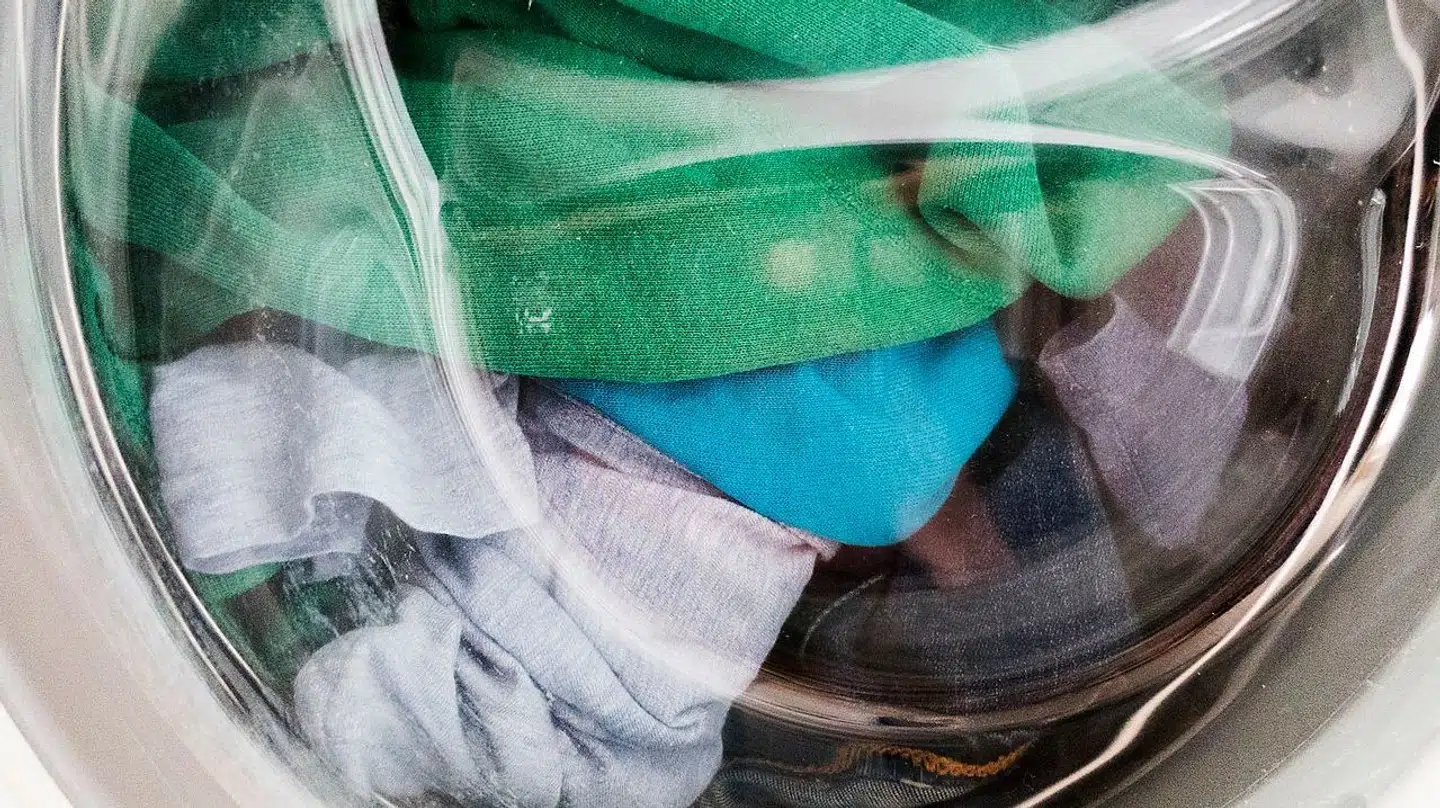 Tænk på miljøet, når du vasker.