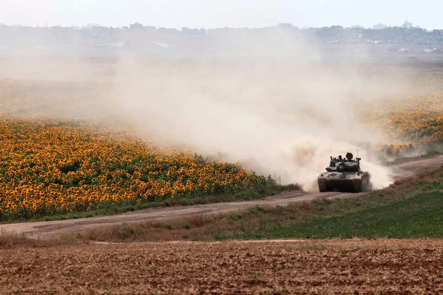 »En meningsfuld forudsætning for at anerkende en stat er, at dens grænser er rimeligt anerkendte – ikke kun af dem, der anerkender staten, men også af naboerne (Israel) og staten selv,« skriver Peter Kurrild-Klitgaard.