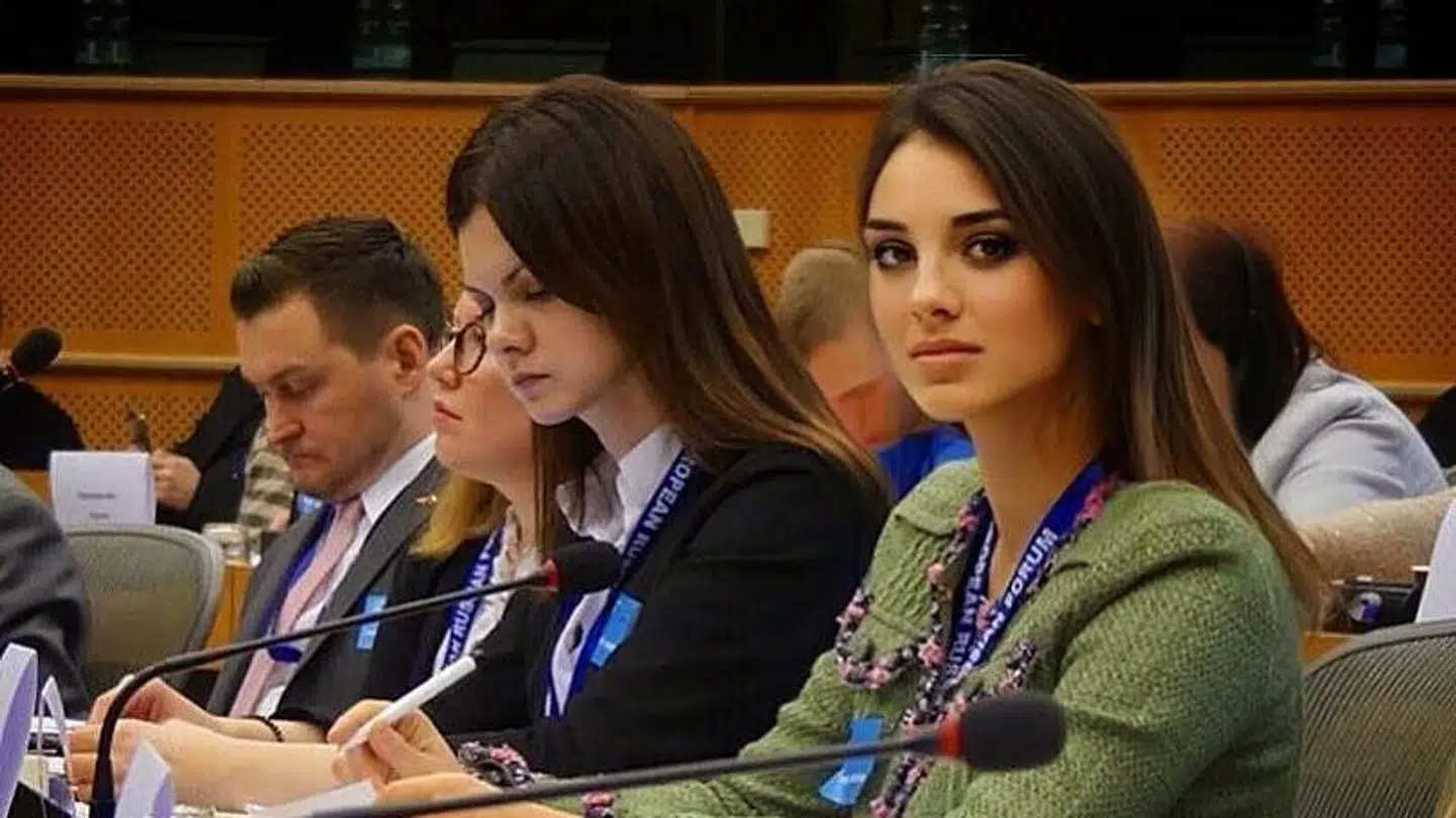 Her ses Venstres EU-kandidat Alexandra Sasha til et møde i det prorussiske European Russian Forum i 2018.