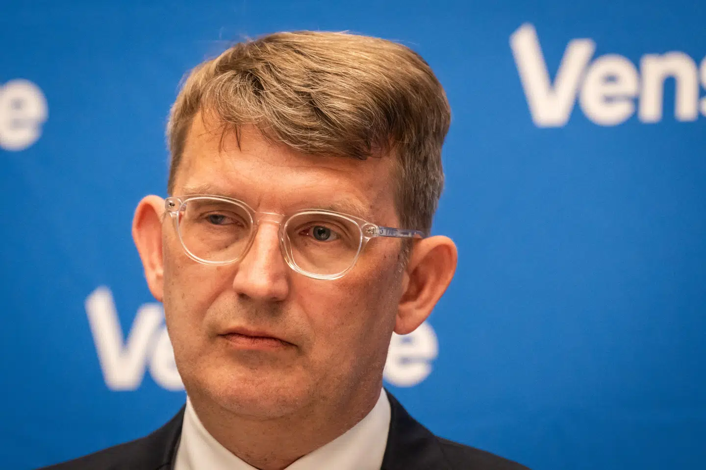 En skattelettelse vil få flere unge til at få lyst til at arbejde i fritiden, mener forsvarsminister Troels Lund Poulsen (V).