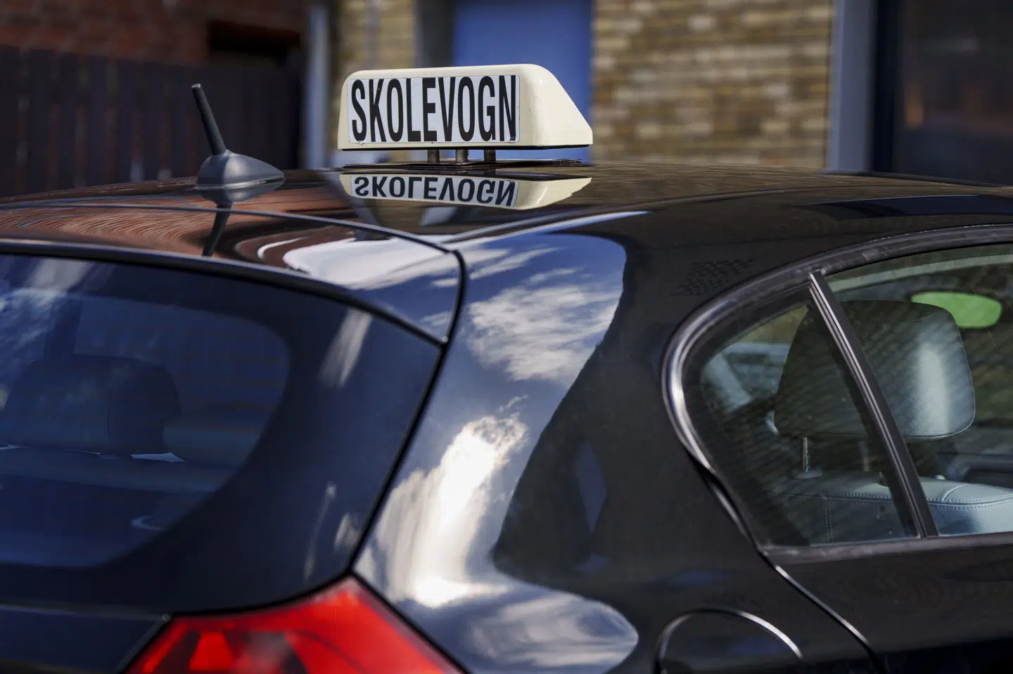 Der er længere ventetider på den praktiske del af køreprøven flere steder. Hårdest ramt er hovedstadsområdet og Nordsjælland med op til to måneders ventetid. (Arkivfoto).