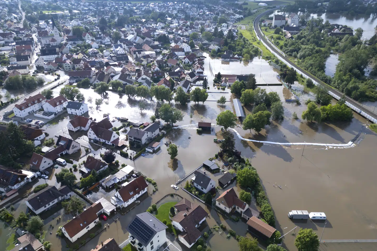 Oversvømmelserne i Reichertshofen ses her ovenfra.