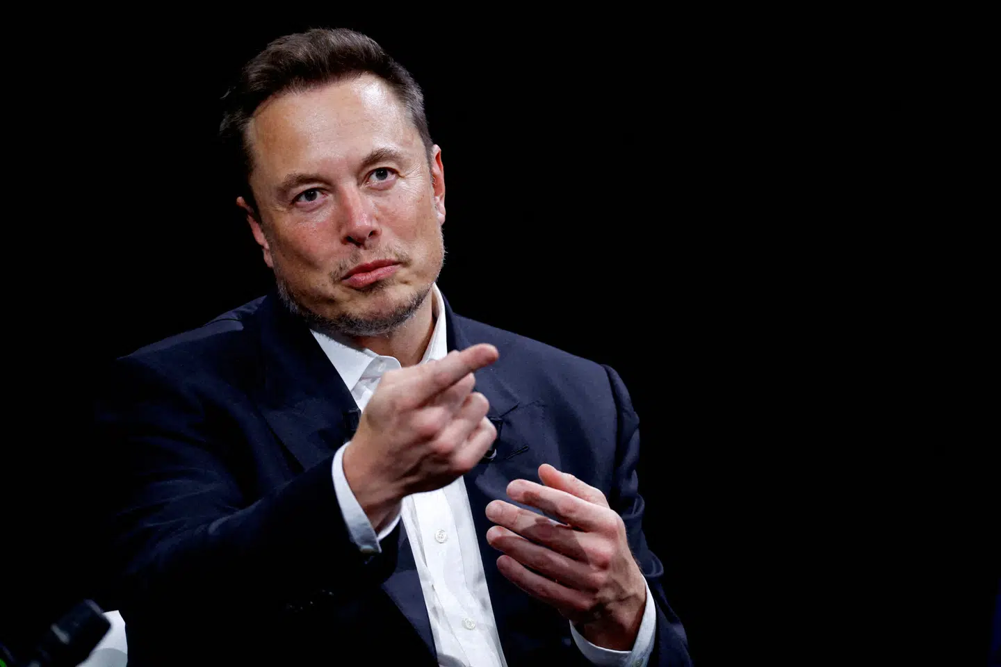 Elon Musk står bag foretagender som Tesla, SpaceX og det sociale medie X.