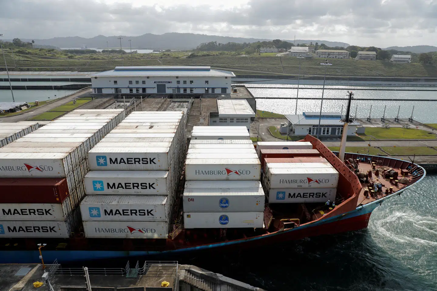 Verdens allerstørste containerrederier spiller en stor rolle for kokainsmuglingerne, som ofte anvender containere til at fragte narkotika.