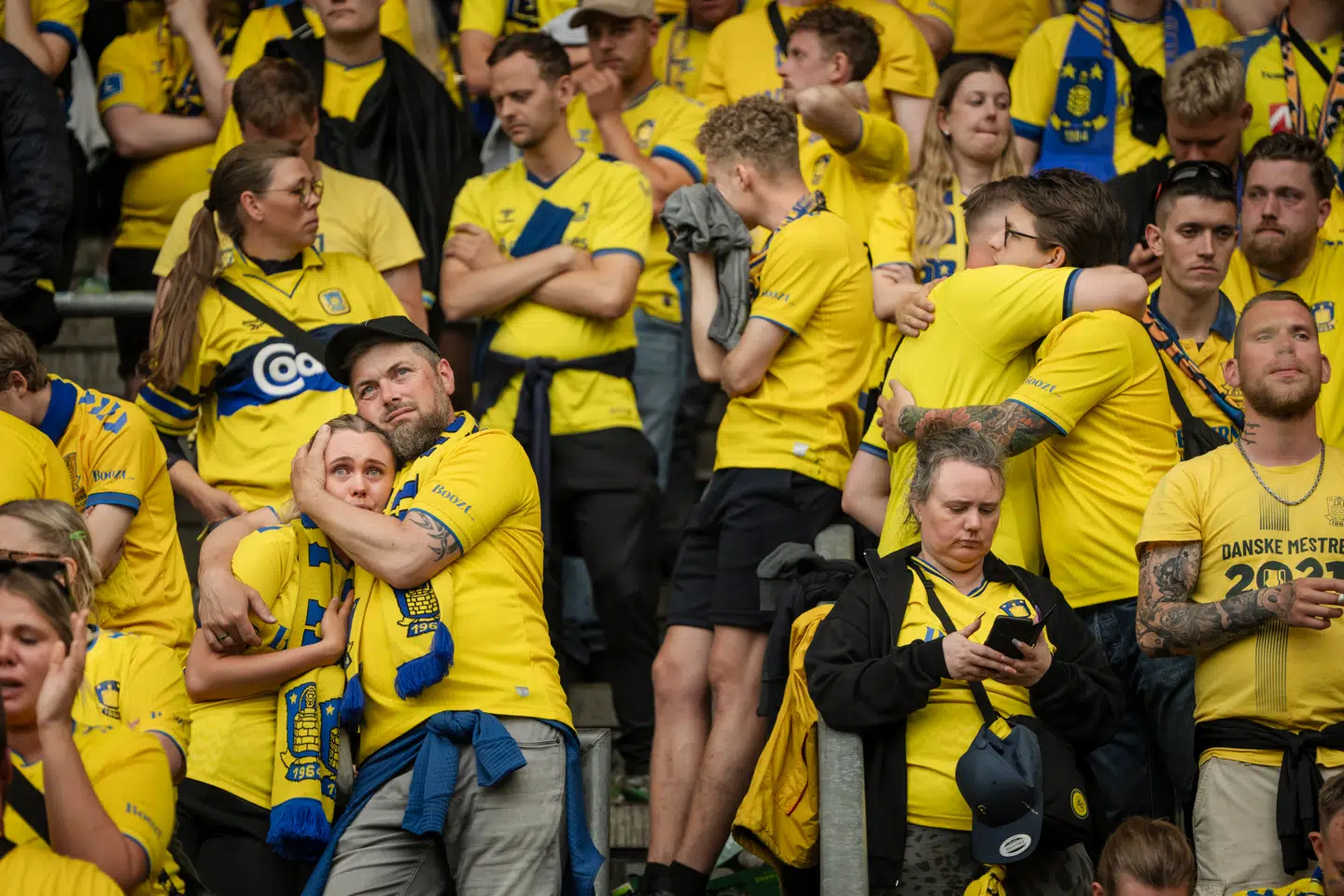 Skuffede Brøndby-fans efter Brøndby smed sejren til AGF på Brøndby Stadion. Foto: Mads Claus Rasmussen, Scanpix.