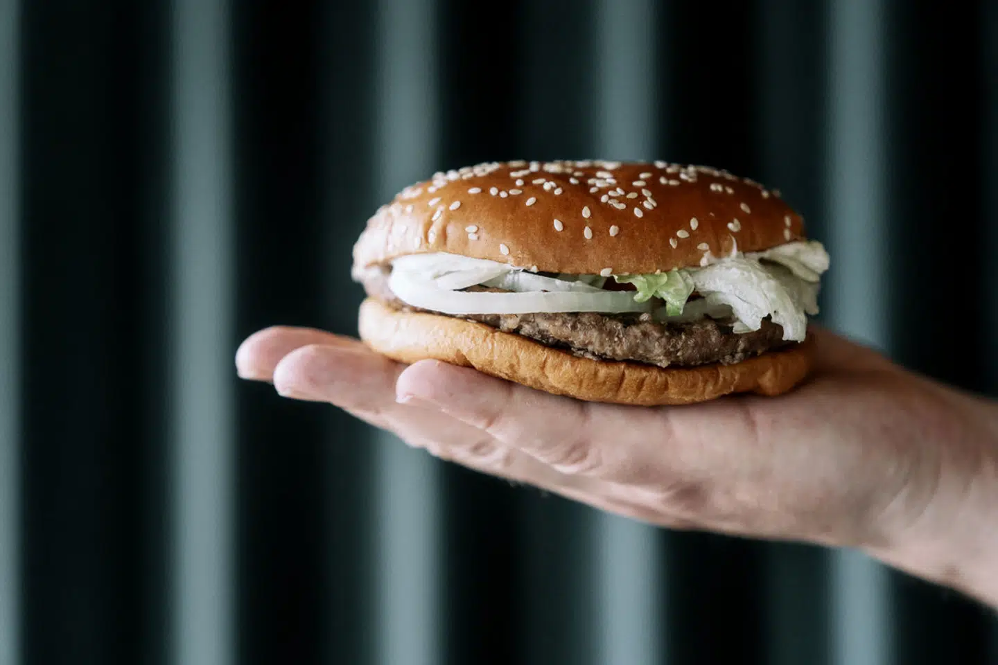 Whopperen, der blev lanceret i 1957, bliver for første gang i sine 67 år på markedet nu ændret på et par afgørende punkter.